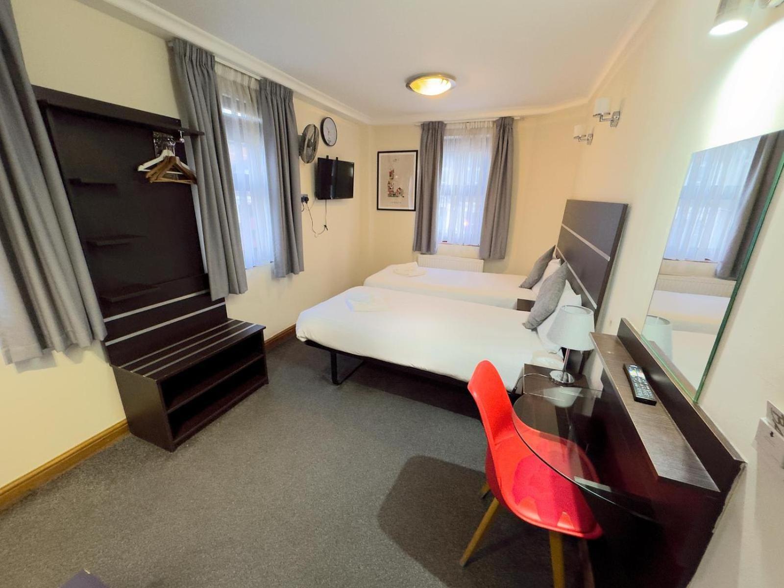 Epsilon Hotel London Exterior photo