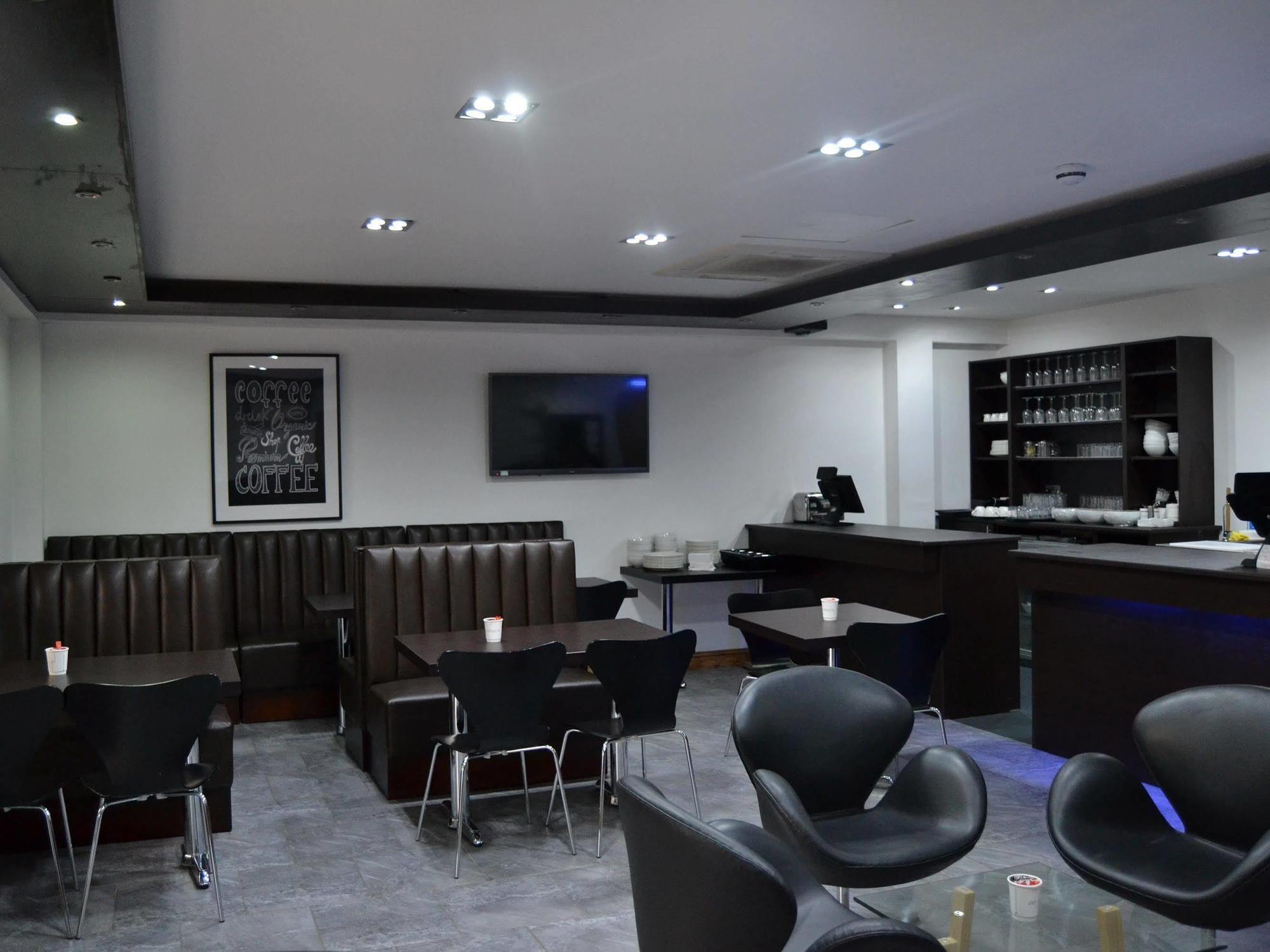 Epsilon Hotel London Exterior photo